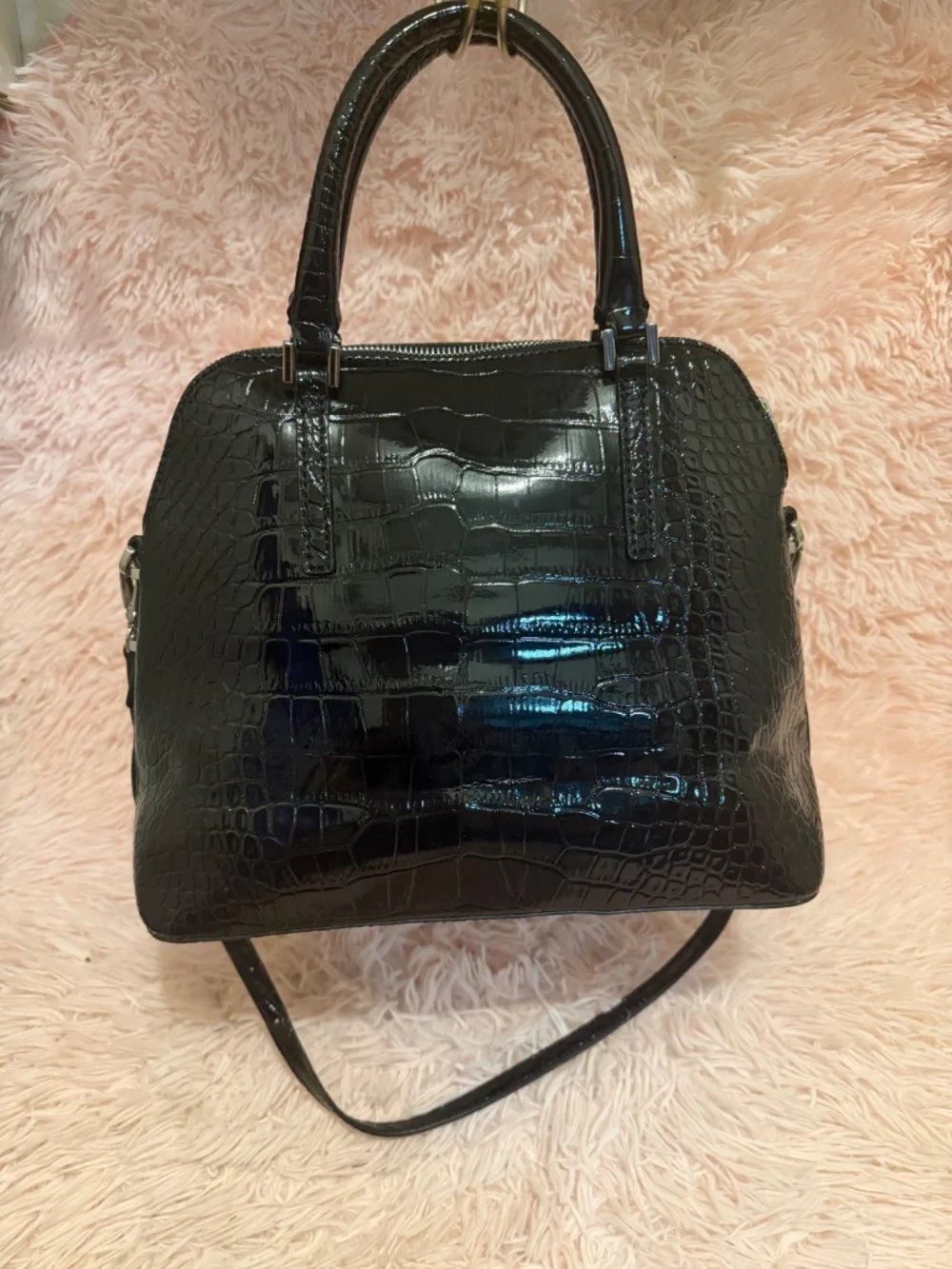 Guess purse